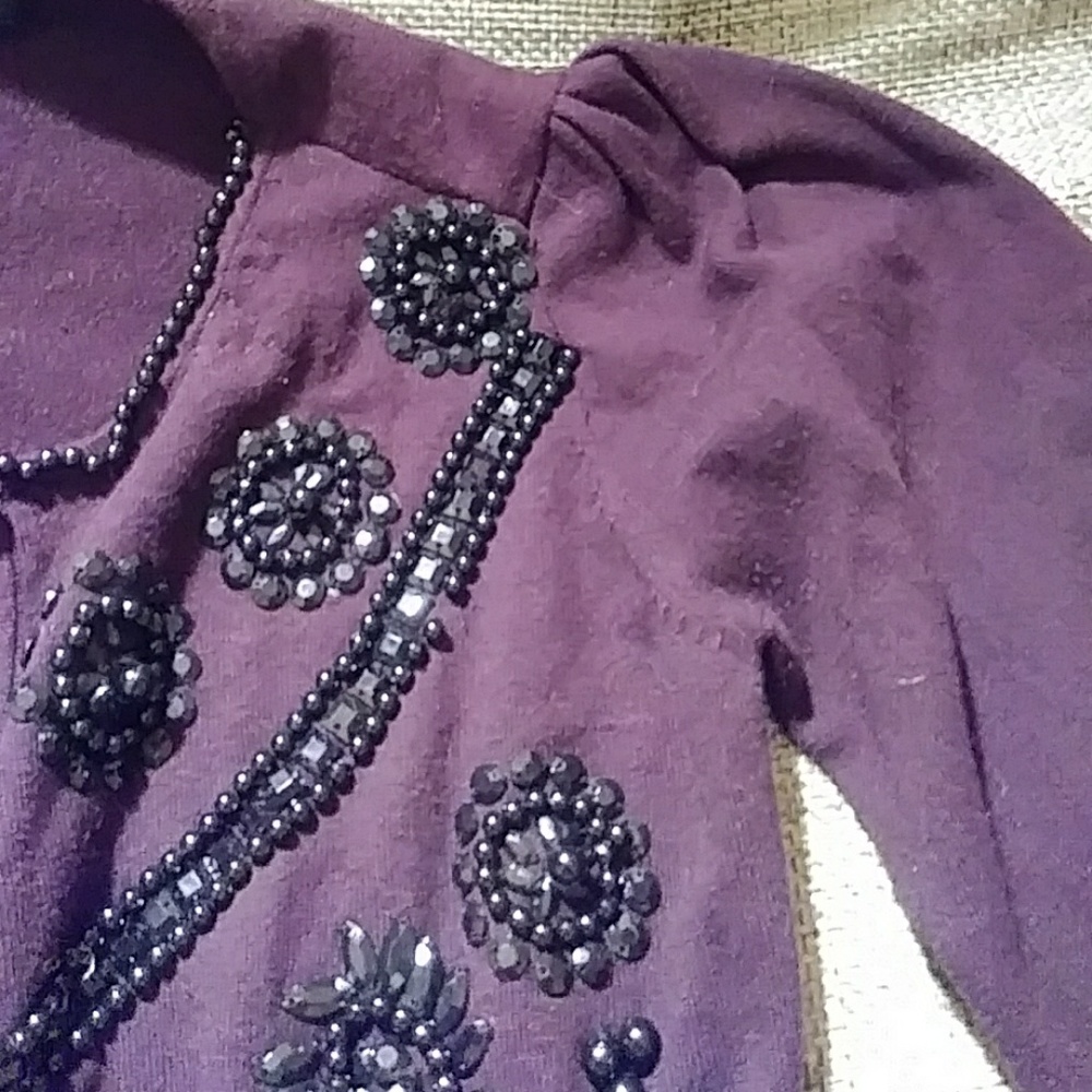 Sweater - Picture 4 of 4
